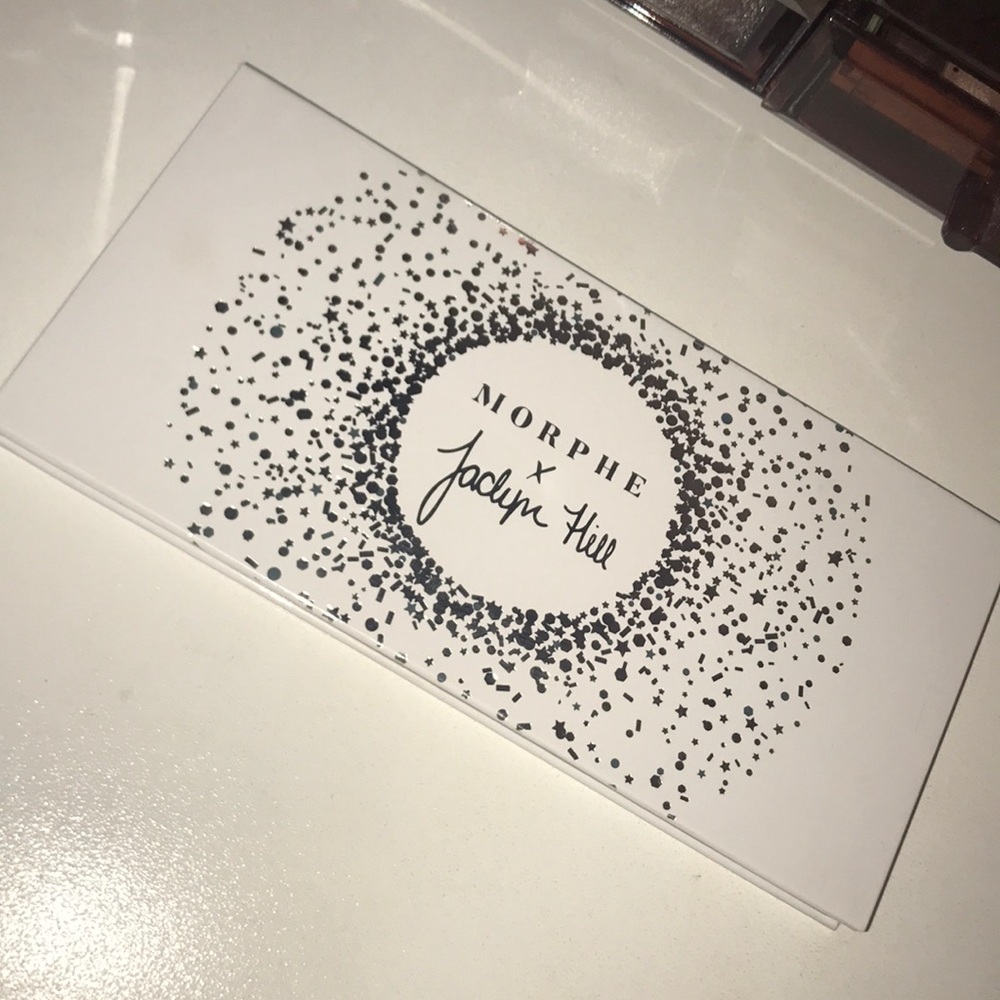 Jaclyn Hill eyeshadow palette